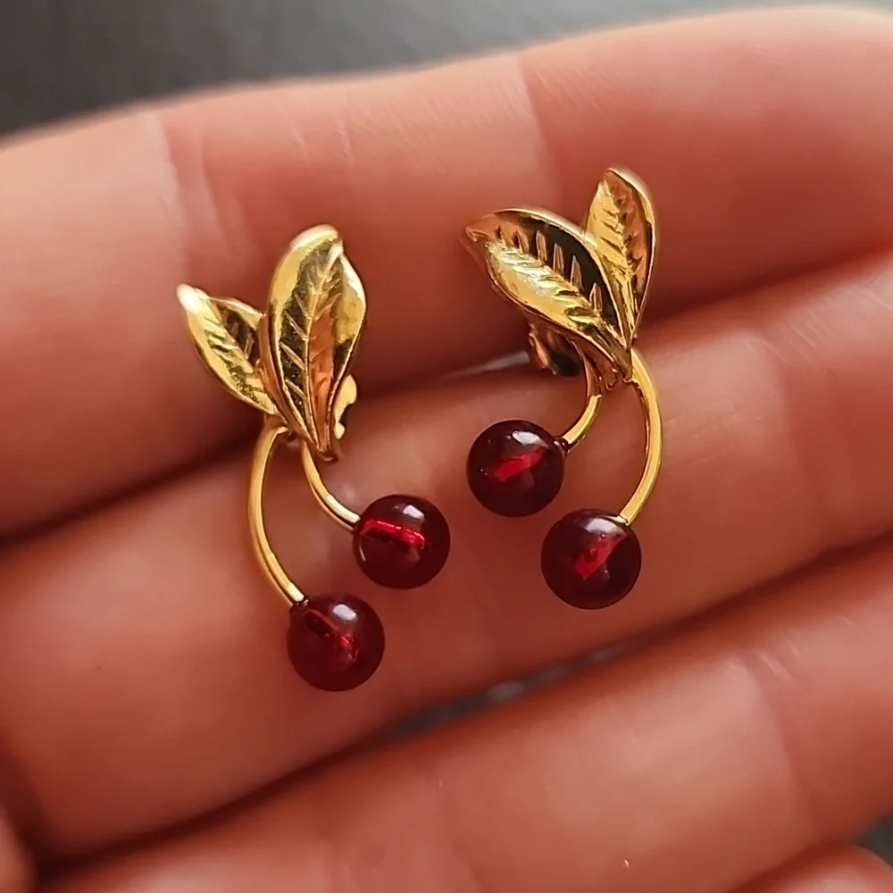 VTG earrings - Picture 2 of 7